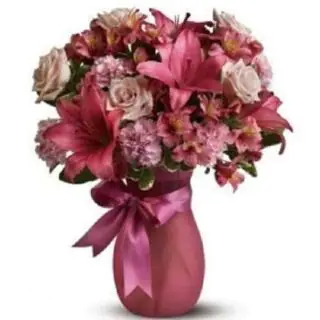 15 pink roses with 3 pink Lilies