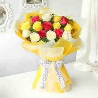Bunch of 20 mix colour roses