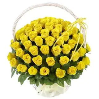 Basket of 50 yellow roses set