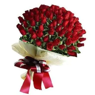 Beautiful bunch of 50 red roses with special packing 