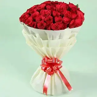 beautiful Bunch of 50 red roses 