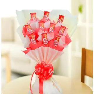 chocolate bouquet of 10 kitkat chocolates 