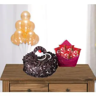 Combo of black forest cake with 10 blown balloons with pack of 5 kitkat chocolates 