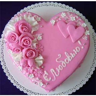  heart shape fondant cake in strawberry flavor 