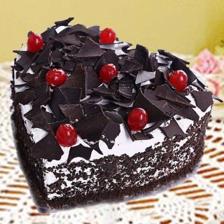 heart shape black forest cool cake 