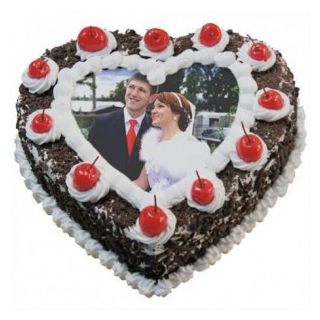 heart shape cake black forest photo cake 