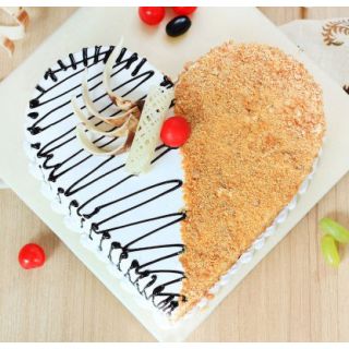 heart shape butterscotch premium quality cake