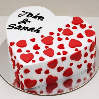 heart shape fondant heart theme cake 