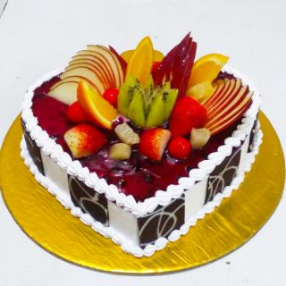heart shape mix fruit premium quality cake 