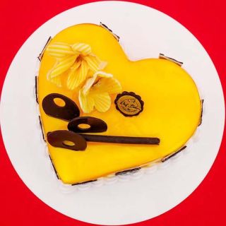 heart shape cool pineapple cakes