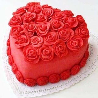 heart shape red velvet floral theme cake 
