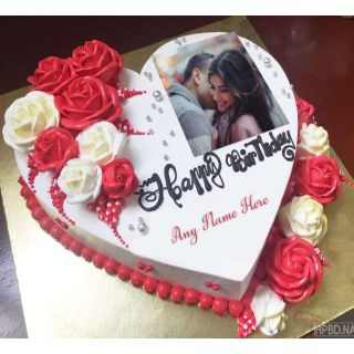 heart shape vanilla photo cake with floral theme 