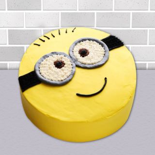  minion theme cake in butterscotch flavour 