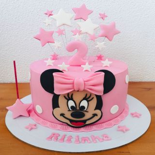  minnie mouse fondant cake 