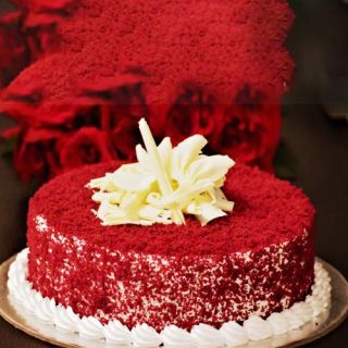 2  kg red velvet cool cake 