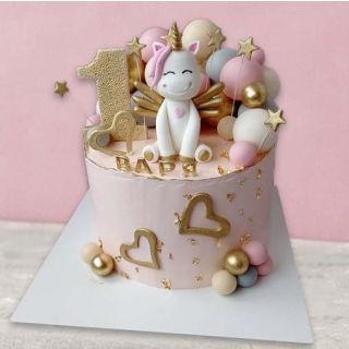 unicorn theme cake for 1st birthday in strawberry flavour 