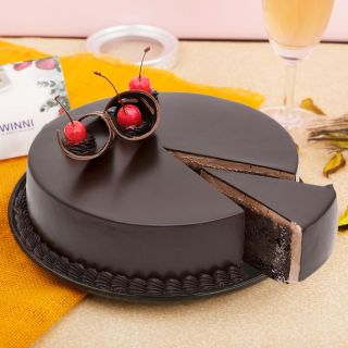2 pound chocolate Truffle cake