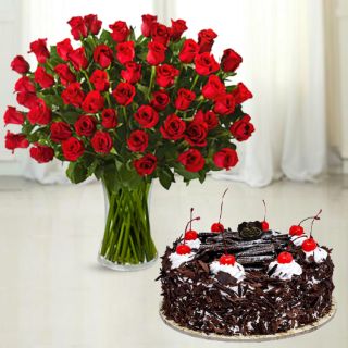 50 red roses vase arrangement with black forest cool cake 
