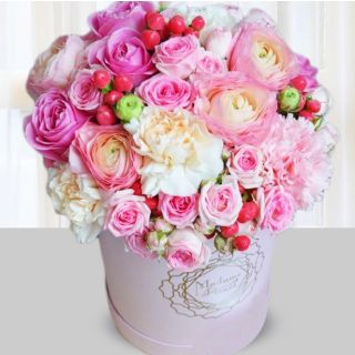 Beautiful Box arrangement of Bright mix exotic flowers