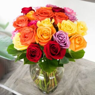 50 Mix colour roses in Glass Vase