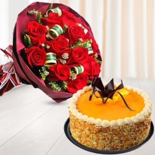 Bunch of 10 red roses with honey cool cake 