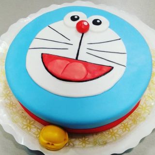Doraemon Cake(2.5 kg) 