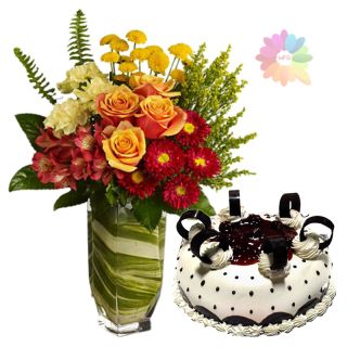 Fresh mix flowers arranged in glass vase with 1 kg choco vanilla fresh cream cake