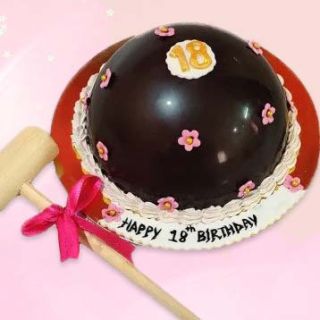 Half kg dark chocolate pinata cake 