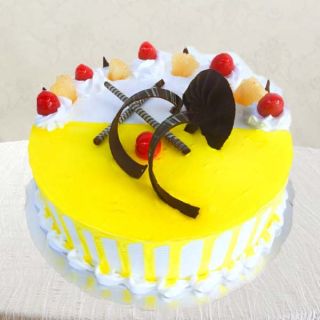 cool birthday cake  pineapple 