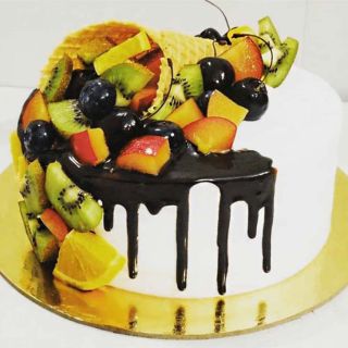  premium quality  pineapple fruit cake 