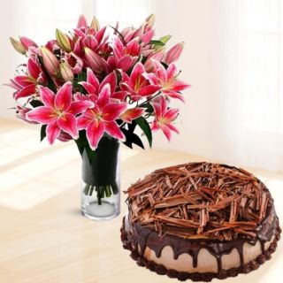 Vase arrangement of 10 pink lilies with chocolate cheesecake 