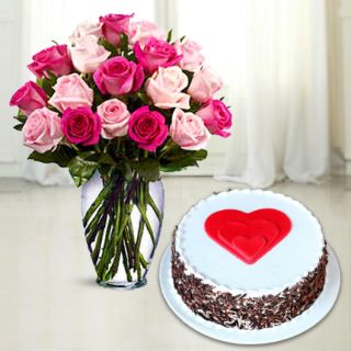 vase arrangement of 20 red and pink roses with black forest cool cake 