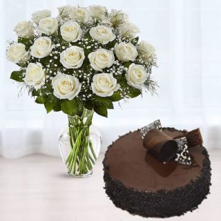 Vase arrangement of 20 white roses with half kg chocolate chips cake 