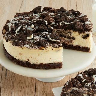  cookies and cheese cream cake 